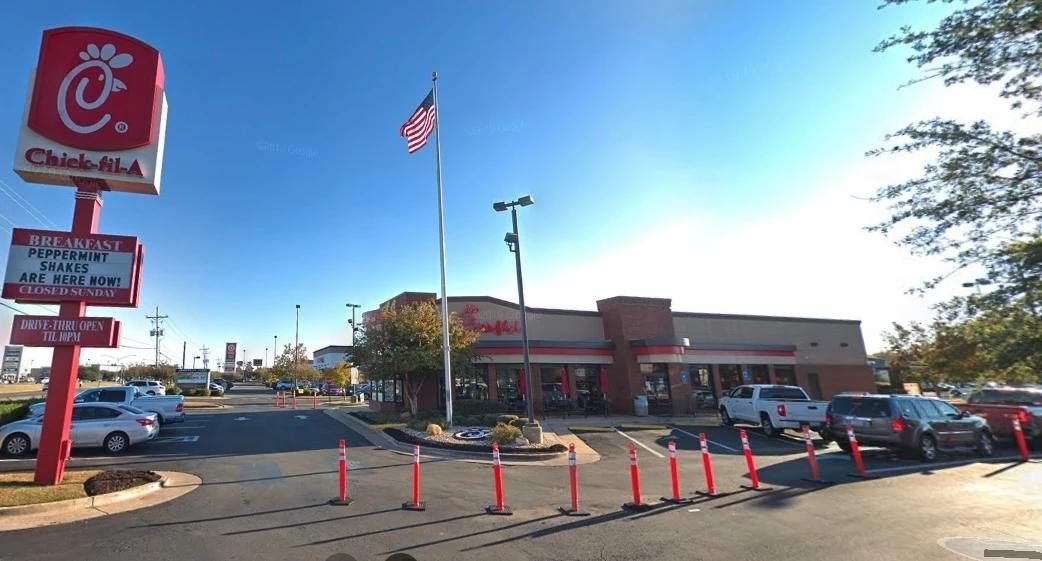 Chick-fil-A, Youree Drive, additional view